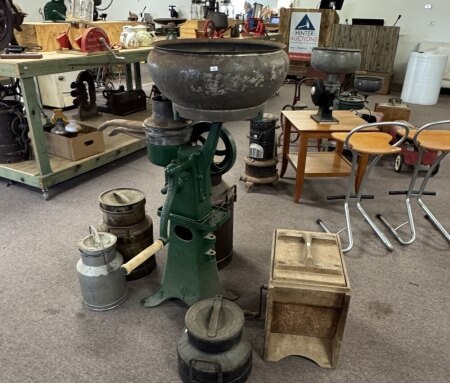 A Lifetime of Collectables - No Reserve - June 22, 2025