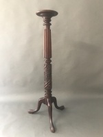 Georgian Carved Mahogany Pedestal Stand