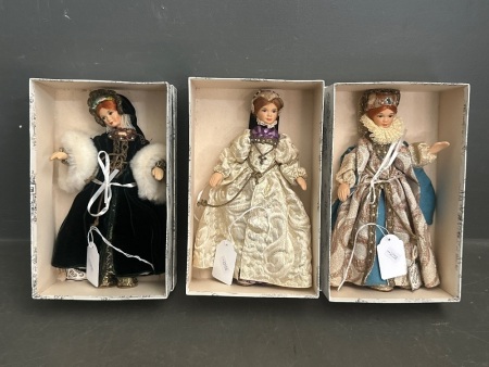 3x Royal Costumed Dolls From Old Cottage Toys