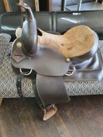 Fully Mounted Synthetic Leather Western Saddle - 2