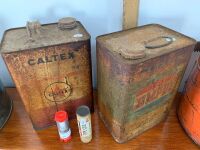 Vintage Oil Cans and spark plugs - 2