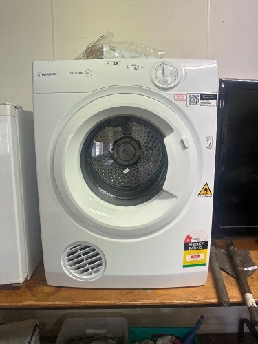 WESTINGHOUSE clothes dryer - 4.5kg - as new