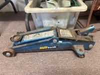 Assorted car jacks - 2
