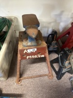 RECORD No 11 hobby anvil on steel stand - 5