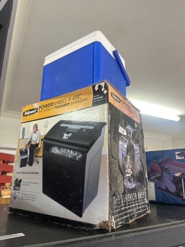FELLOWS power shredder - P48C - unopened + small esky