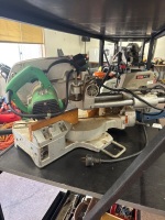 HITACHI timber slide saw - 2