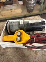 12V winch - as new