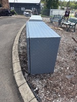 Powder-coated aluminium tradies tool box - 1420 x 550 x 820mm - 2