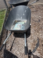 Aluminium frame plastic tub wheelbarrow - 3