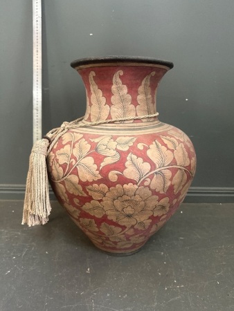 Large Red and Cream Pottery Vase with Rope Decoration