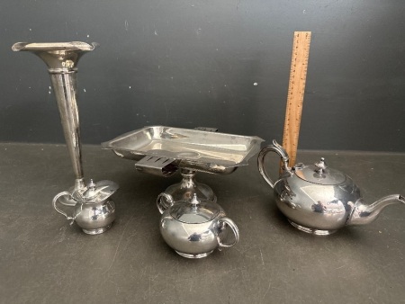 5x Silver Plated Decorator Pieces