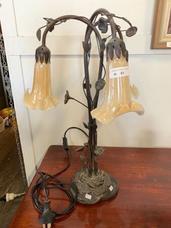 Three branch gooseneck lily lamp