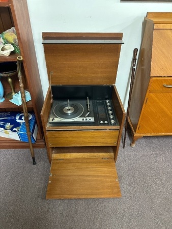 Mid Century Philips Turntable System