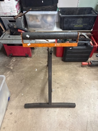Rollar Support Stand