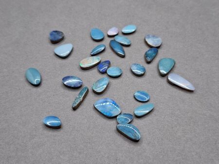 40 Carats OPAL Doublet Gemstones