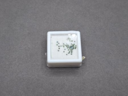 0.31 Carats GREEN DIAMOND Gemstones