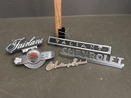 Various Car Badges inc Morris, Fairlane, Chevrolet, Valiant & Austin