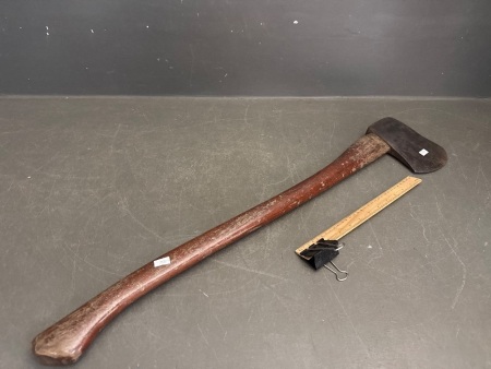 Plumb Axe 170 x 130