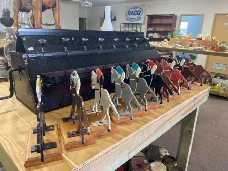 Vintage Battery Powered Horse Racing Game circa 1930/40s