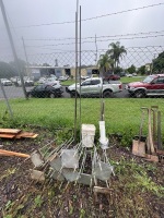 Lot of Rio Bars, Footing & Equipment