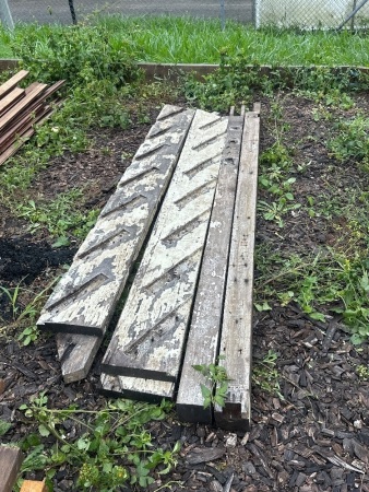 2 Pair Hardwood Stringers & Posts