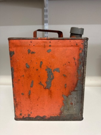 2 Gallon De-Bossed Can