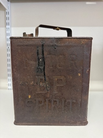 Motor BP Spirit 2 Gallon De-Bossed Can