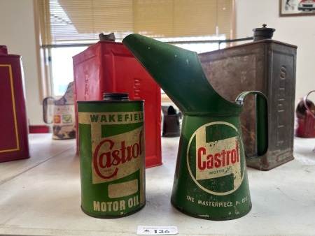 Castrol Quart Oil Pourer & Motor Oil Tin
