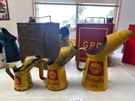 3 Shell Rotella Oil Pourers