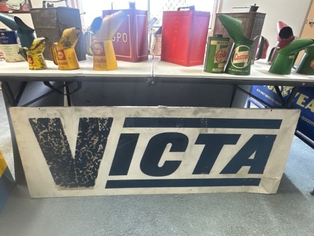 Victor Metal Sign - app 1600 x 560
