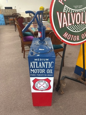 Medium Atlantic Motor Hi-Boy Oil Dispenser
