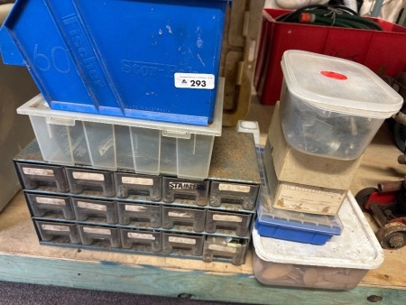 Assorted Cabinet Makers Lot
