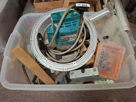 Makita Router with Parts Model 3600BR