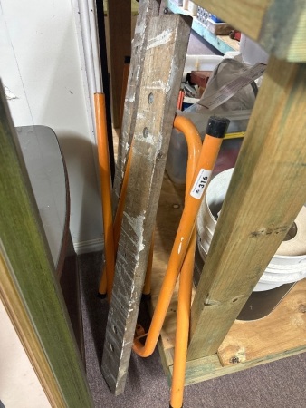 3 x Metal Carpenters Horses