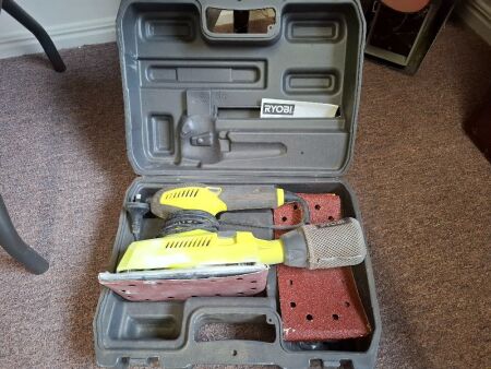 Ryobi Sander
