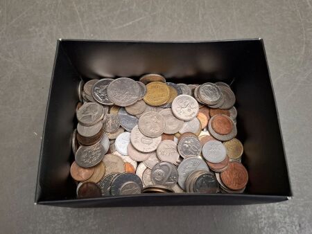 1kg Box of International & Local Coins
