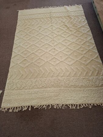 Indian Wool Rug - App 2460 x 1660