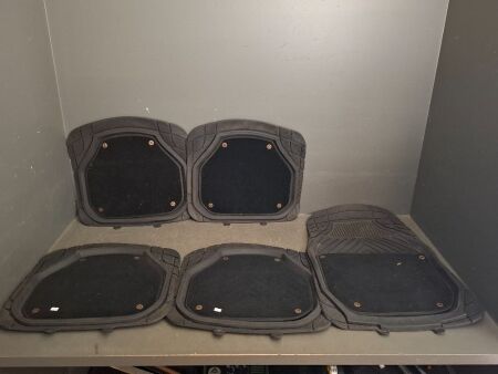 Set of Heavy Duty 4WD Floor Mats