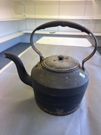 Cast Iron Kettle Marked First Quality England