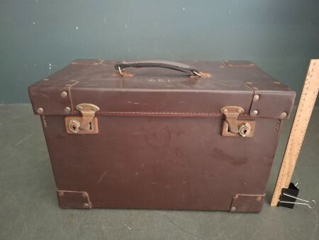 Department of Primary Industries Leather Medical Kit - Keys Included