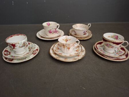 5x Pink Floral with Gold Detailing Trios
