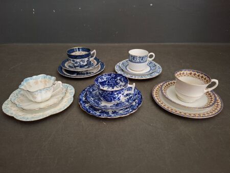 5x Mixed Blue Floral Trios