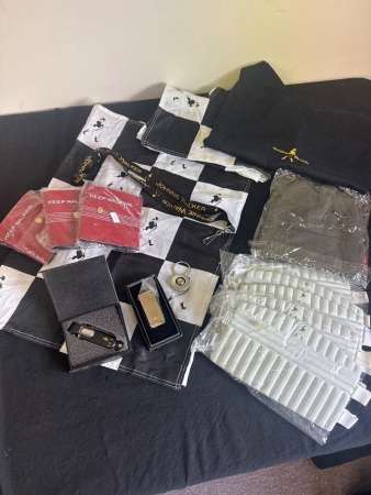 Mixed Johnnie Walker Vintage Merchandise Pack
