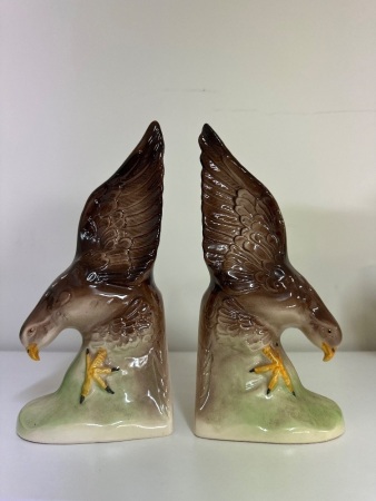 2x Vintage Jema Holland Pottery Eagle Figurines