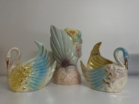 2x Iridescent Swan Vase + Iridescent Floral Vase