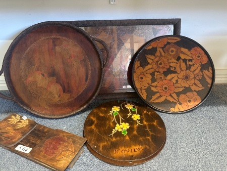 Large Lot of Vintage Poker Wood Decorator Items