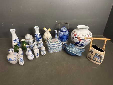 Large Asian Decorator Lot - Some Marked