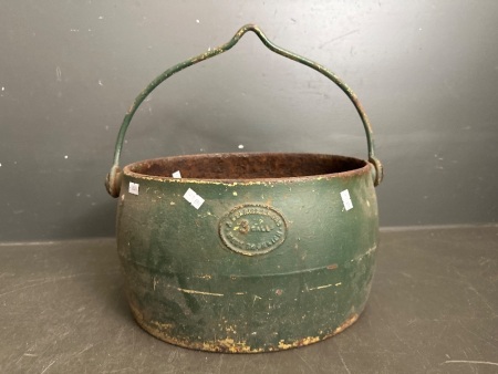 Vintage Cast Iron 3 Gallon Cook Pot
