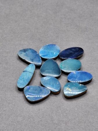 43 Carats Australian Opal Doublet Gemstones