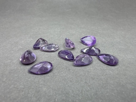 20 Carats Pear Shaped Sapphire Gemstones